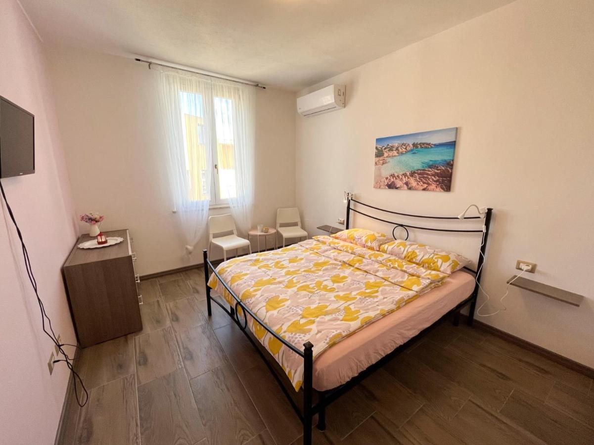 דירות אלגהרו Casa Yvona מראה חיצוני תמונה