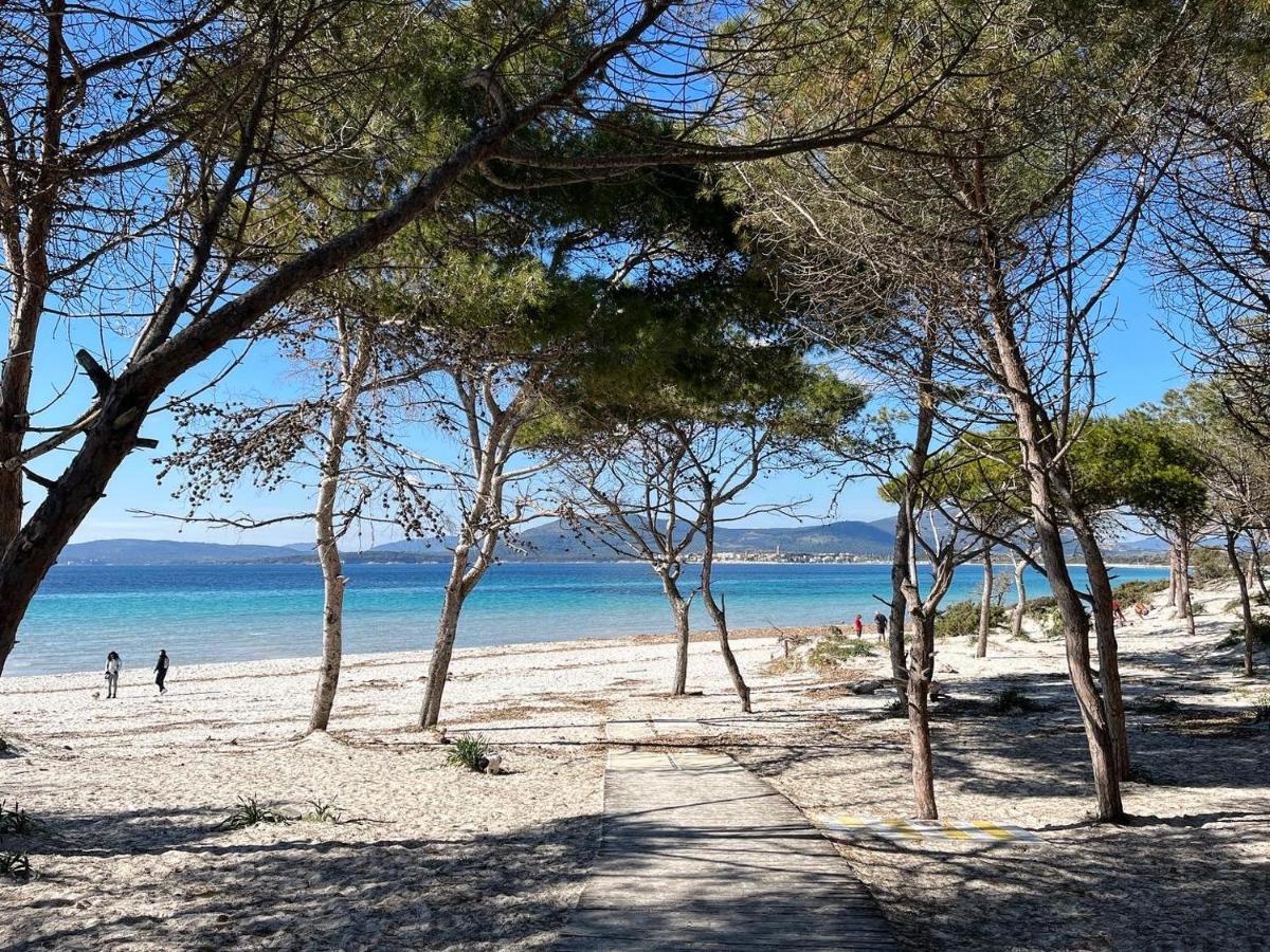 דירות אלגהרו Casa Yvona מראה חיצוני תמונה
